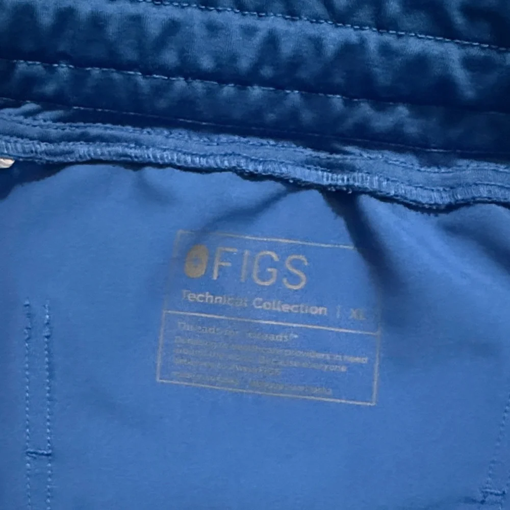 Figs Women's Vibrant Blue Joggers with Light Drawstring - Picture 2 of 2